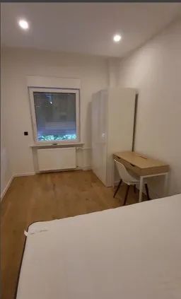 Helles WG-Zimmer in freundlicher Wohnung / Heidelberger Straße 23, Frankfurt / WE11 / 4.OG / Zi.2 – Schlafzimmer