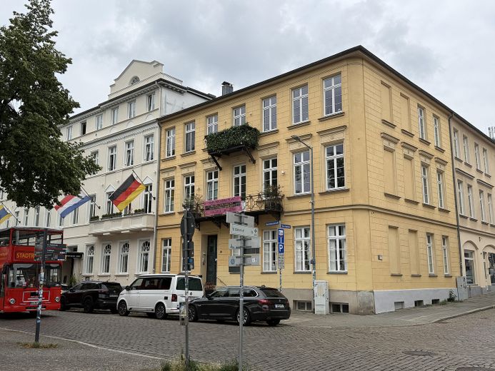 Licht, Wasser, Altbau – Traumwohnung in Schwerins Bestlage am Pfaffenteich – Foto 21