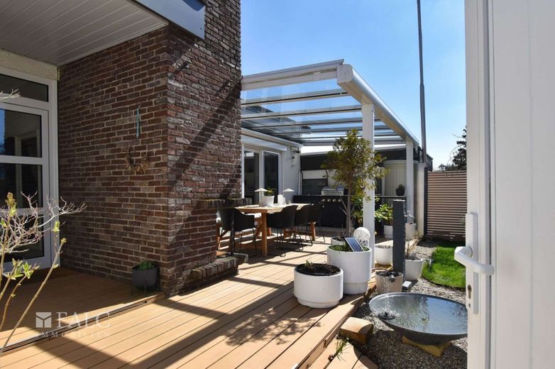 Ihr Zuhause zum Wohlfühlen - mit Garten, Doppelgarage und Raum zum Entfalten – Terrasse