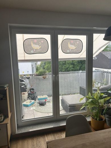 Balkon (Wohn-/Essbereich)