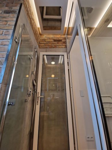 Efficiently usable office space on Lausitzer Straße – Dusche