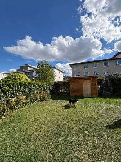 Приваблива безбар’єрна 2-кімнатна квартира у власність без комісії – Garten mit Häuschen