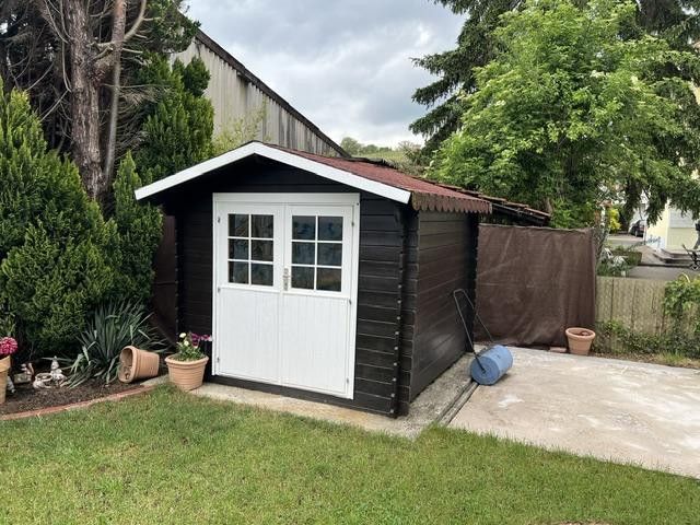 Charmantes Reihenendhaus in Kirchheim am Neckar – Garten