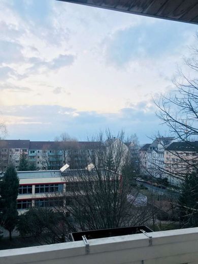 68 m², 2 Zimmer – Balkon