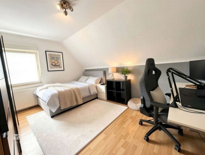 Familienfreundliches Einfamilienhaus mit großem Garten, Garage und vielseitigem Hobbybereich – Kinderzimmer 1. OG