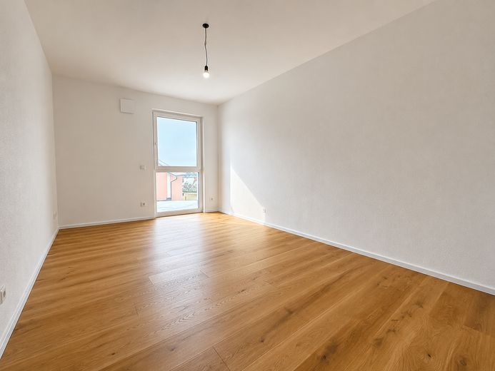 Ideal für Paare 50+ - 2-Zi Wohnung m. Garten - KFW 40 NH – Schlafzimmer