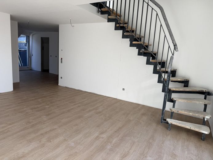***Neubau***KFW40Plus***Einbauküch***4,5 Zimmer-Maisonette*** – Foto 7