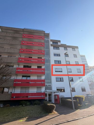 Sofort verfügbar: Gepflegte 3-Zimmer-Wohnung mit Tiefgarage & großem Südwestbalkon in gefragter Lage – Foto 2