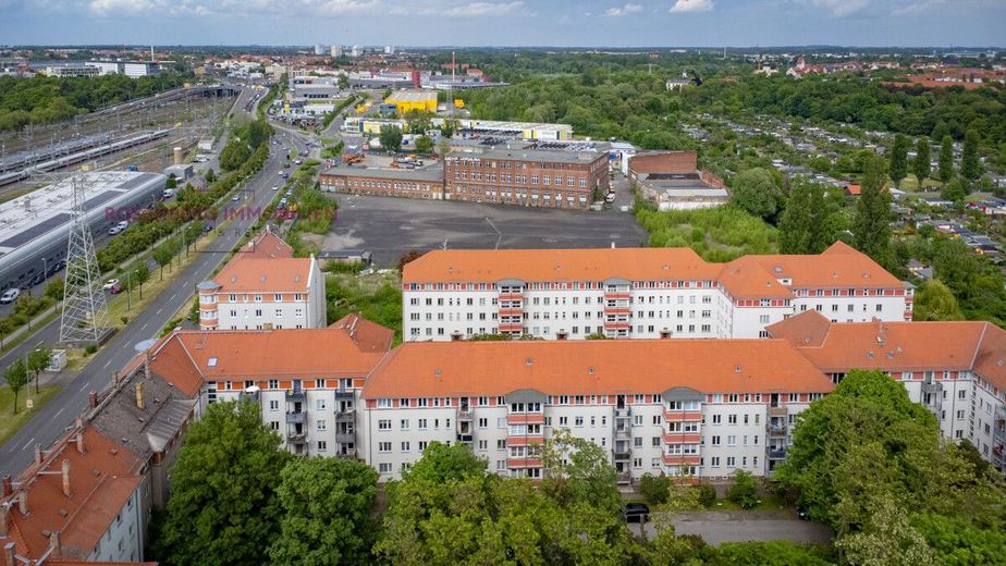 Gepflegte 3-Zimmer-Kapitalanlage im charmanten Altbau in Leipzig / Schönefeld  *4,95% Brottorendite* – Immobilie in Leipzig/Schönefeld-Abtnaundorf zu verkaufen_Luftbild