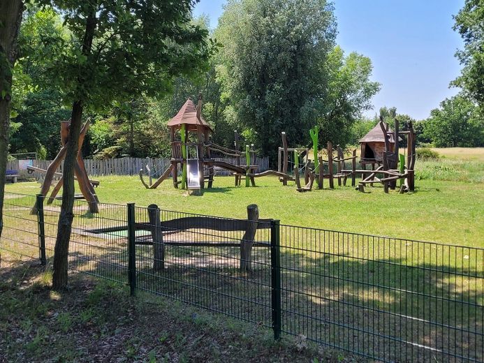 Spielplatz in der Nähe