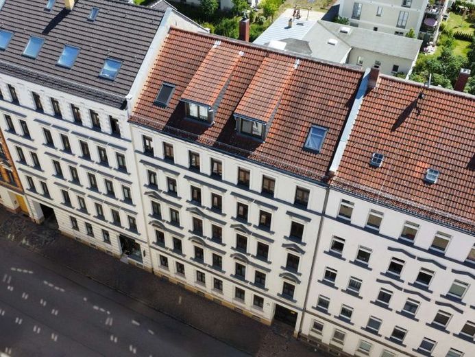 ROZBUDUJ SWÓJ PORTFEL INWESTYCYJNY! | Wynajęte mieszkanie 2-pokojowe z balkonem i łazienką z oknem – Zdjęcie 1