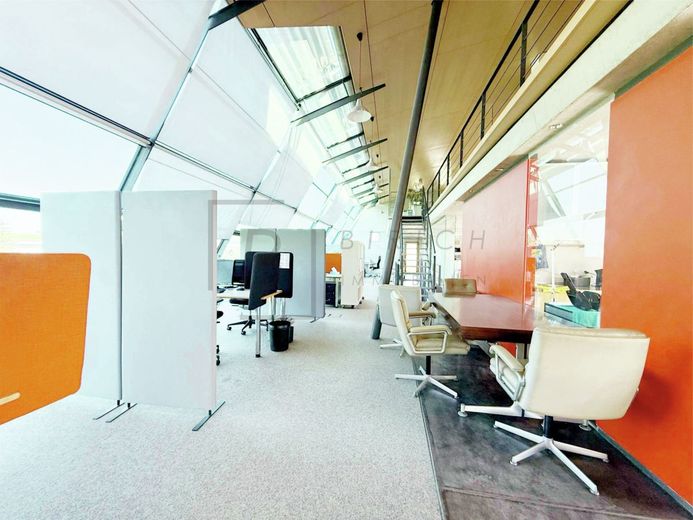 Der richtige Ort für große Ideen - Modern. Klar. Eindrucksvoll. – Büro