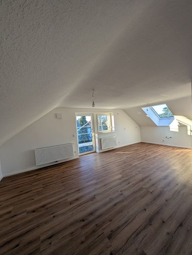 Erstbezug nach Kernsanierung | 4 Zimmer | Balkon | Energieklasse A+ | Daxlanden – Wohnen und Küche