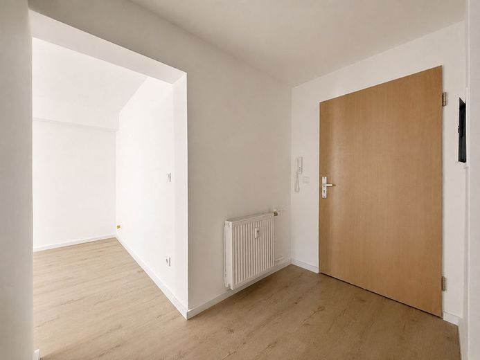 2-Zimmer-Souterrainwohnung mit kleinem Garten in Ober-Ramstadt - ideal für Singles &amp; Paare – M372-2612 - Flur