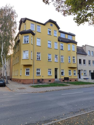 Mehrfamilienhaus von Privat im Zentrum von Schönebeck – Foto 2