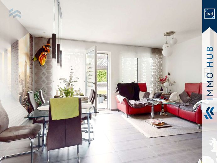 3687182-NeDWQFzGzFm3LSvjH9CL5AcV-Wohnzimmer.jpg