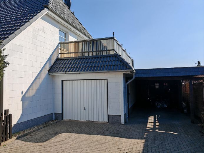 Grande casa unifamiliare a Wanzka – Garage und Dachterrasse
