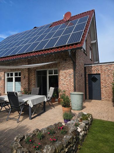 Senza provvigione da privato: elegante casa unifamiliare in stile Sylt a Laer (Münsterland) – Rückansicht