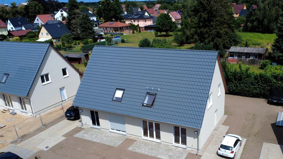 Erstbezug Neubau Doppelhaushälfte | 4,5 Zimmer | Nähe Berlin (Müllrose) – Außenansicht