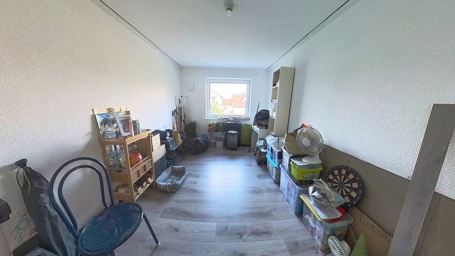 Modernisiertes Familienhaus mit Pool, Sauna, Smart Home & PV-Anlage – Foto 12