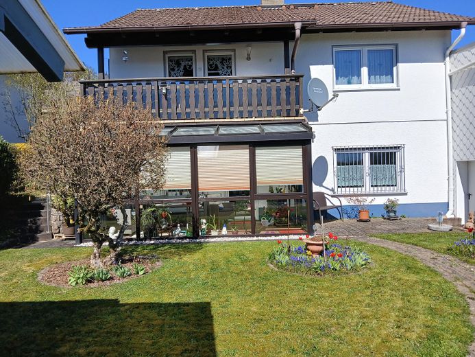 PROVISIONSFREI - Großer, charmanter  Bungalow mit Untergeschoß - keine Renovierungen, nur einziehen! – Südseite mit großem Garten