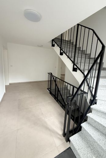 3 Zimmer Neubauwohnung in Schwandorf ab sofort zu vermieten, Dachgeschoss (Nr. 4) – Treppenhaus