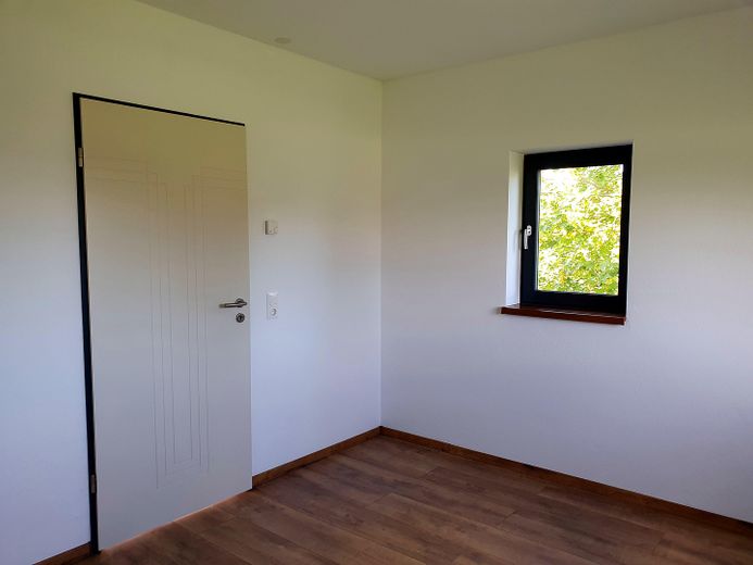 150  m², डीडोर्फ़ के बाहरी इलाके में उजला, शांत अपार्टमेंट – Arbeitszimmer - W/N - EG