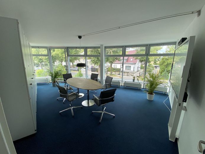 Interessante proprietà ad uso ufficio con potenziale di rendimento in una posizione molto richiesta a Schönefeld Großziethen – 1 OG Mietfläche