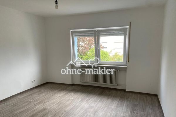 Schöne 2-Zimmer-Wohnung mit großem Balkon in ruhiger Wohnlage von Hockenheim