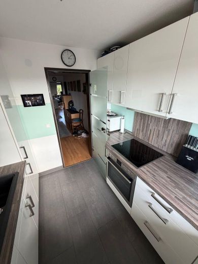 Maisonette di 5,5 locali con ampio soppalco, terrazza sul tetto e vista panoramica su Wülfrath - senza commissioni – Küche