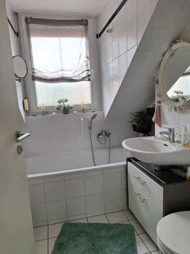 Helle 3-Zimmer-Dachgeschosswohnung mit Balkon und Parkplatz in Ludwigsfelde-Genshagen – Foto 14
