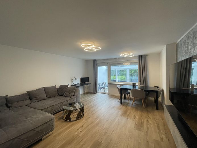 Kernsanierte 2-Zimmer-Erdgeschosswohnung, Wintergarten – फोटो 3