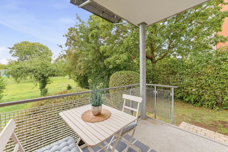 2-Zimmerwohnung in Reutlingen-Hohbuch (nahe FH) - frisch renoviert, modern, hell, Balkon/Garten – Balkon