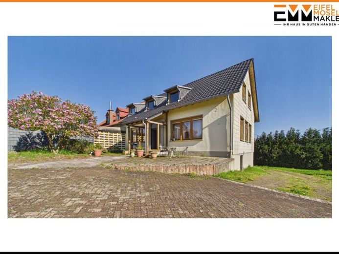 Familienfreundliches Reihenendhaus – Foto 1