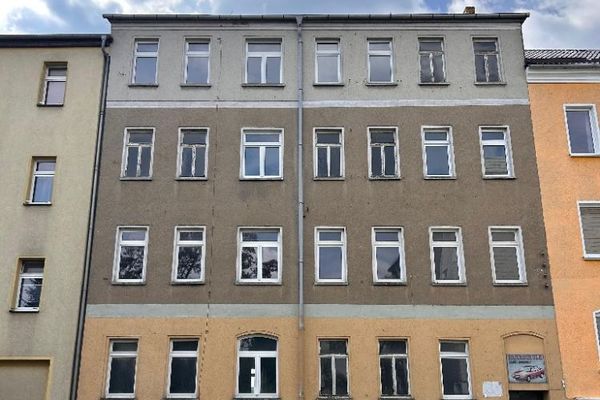 Mehrfamilienhaus mit Zukunftspotenzial im Herzen von Schkeuditz
