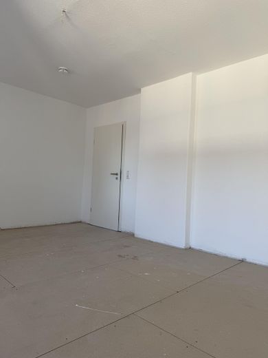 Helle renovierte 2,5-Zimmer-Wohnung in Witten-Annen mit geräumigem Wohn-/Essbereich – Foto 3