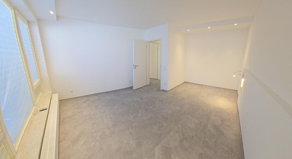 Neu umgebaute Traumwohnung in zentraler Lage von Memmingen – Schlafen 1