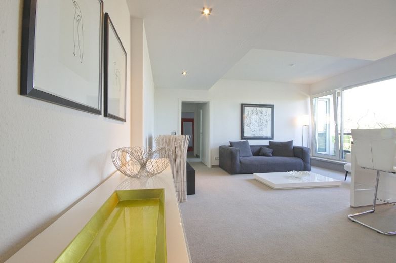 Hochwertige, moderne Wohnung mit Balkon und DSL-W-LAN, in Essen-Bredeney – 89233c2155525e7e2e0cbd0431292e5ab35cfdf1.jpg