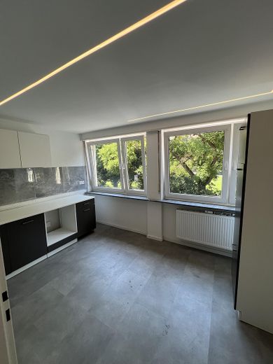 WG-Zimmer: Möbliert, saniert & separat nutzbar – nur 200 m zur Uni Mannheim! Sofort verfügbar!** – Küche