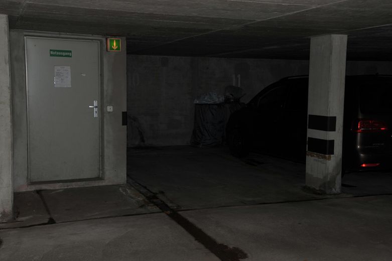 3-कमरों का अपार्टमेंट, केंद्रीय स्थान / Stadtbergen – Tiefgarage