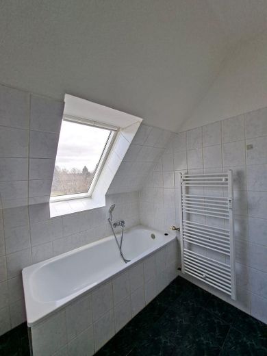 Beautiful bright 2-room attic apartment in Meyenburg – Photo 3