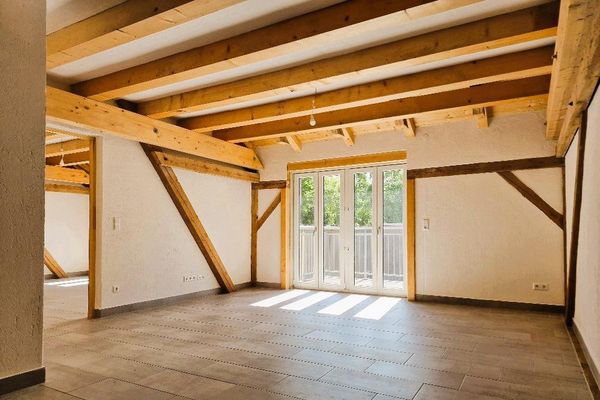 OG Wohnung Balkon  I NACHHALTIGSTE Immobilie Wolfsburgs, Lehmbau, PV - Autarkie, Appsteuerung