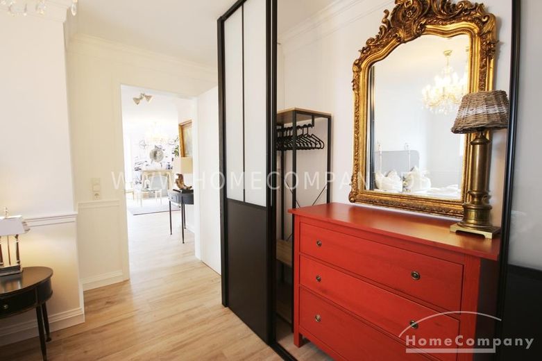 Lichtdurchflutete Designwohnung mit Balkon – 78ff4098c853bbcdd0a04ce32b33aab0715a8c85.jpg