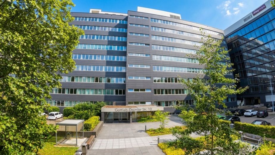ATIK: *Weitblick* klimatisierte Büroflächen mit beeindruckender Aussicht in hervorragender Lage – Drohnenaufnahme