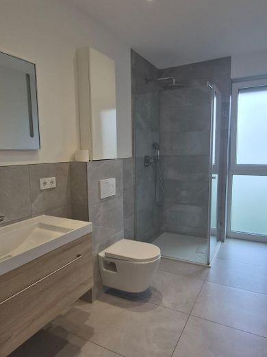 *** Zentrumsnahe, helle, moderne Wohnung zu vermieten *** – Foto 10
