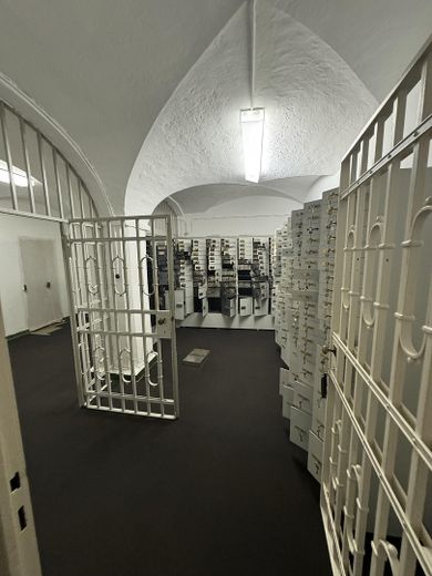 Großzüge Gewerbeeinheit am Stadtplatz | Bei Bedarf Wohnungen & Garten | Büro, Handel, Lager o.Ä. – Foto 12