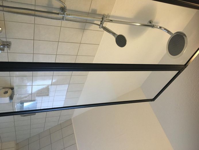 Möblierte 3 Zimmer Maisonette Wohnung in zentraler Lage zu vermieten – Foto 18