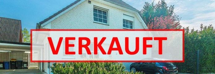 Bahçeli, şömineli ve aile için geniş alana sahip müstakil tek ailelik ev