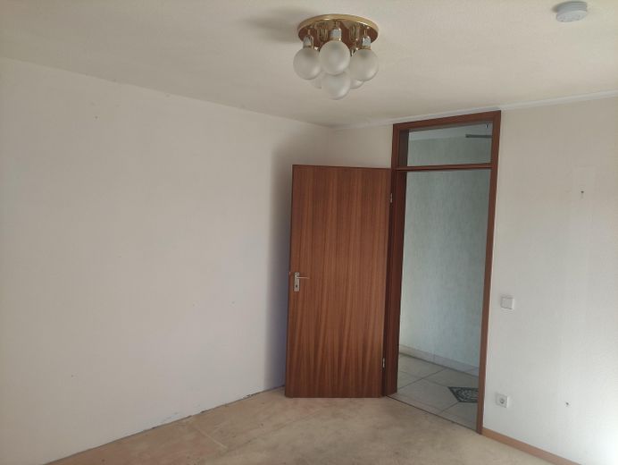 Schlafzimmer 1 Tür Flur