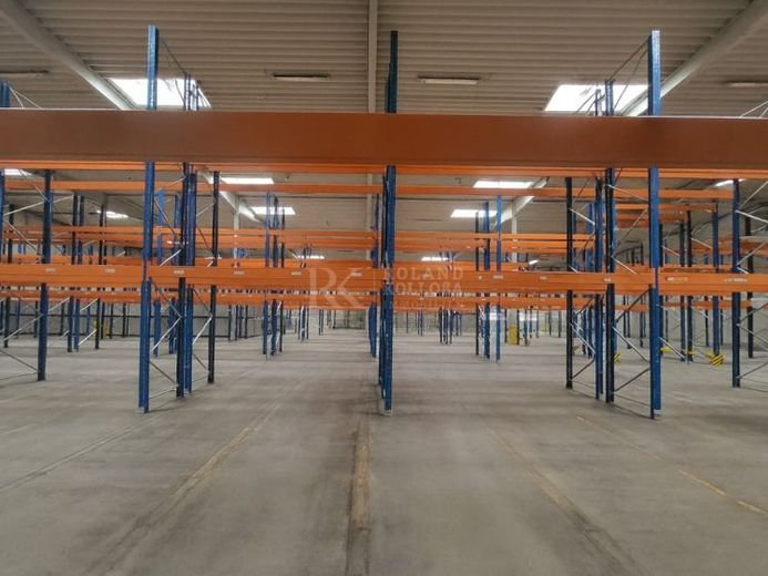 Gewerbehalle mit ca. 1.800 m² Lager-/Produktionsfläche – Foto 1